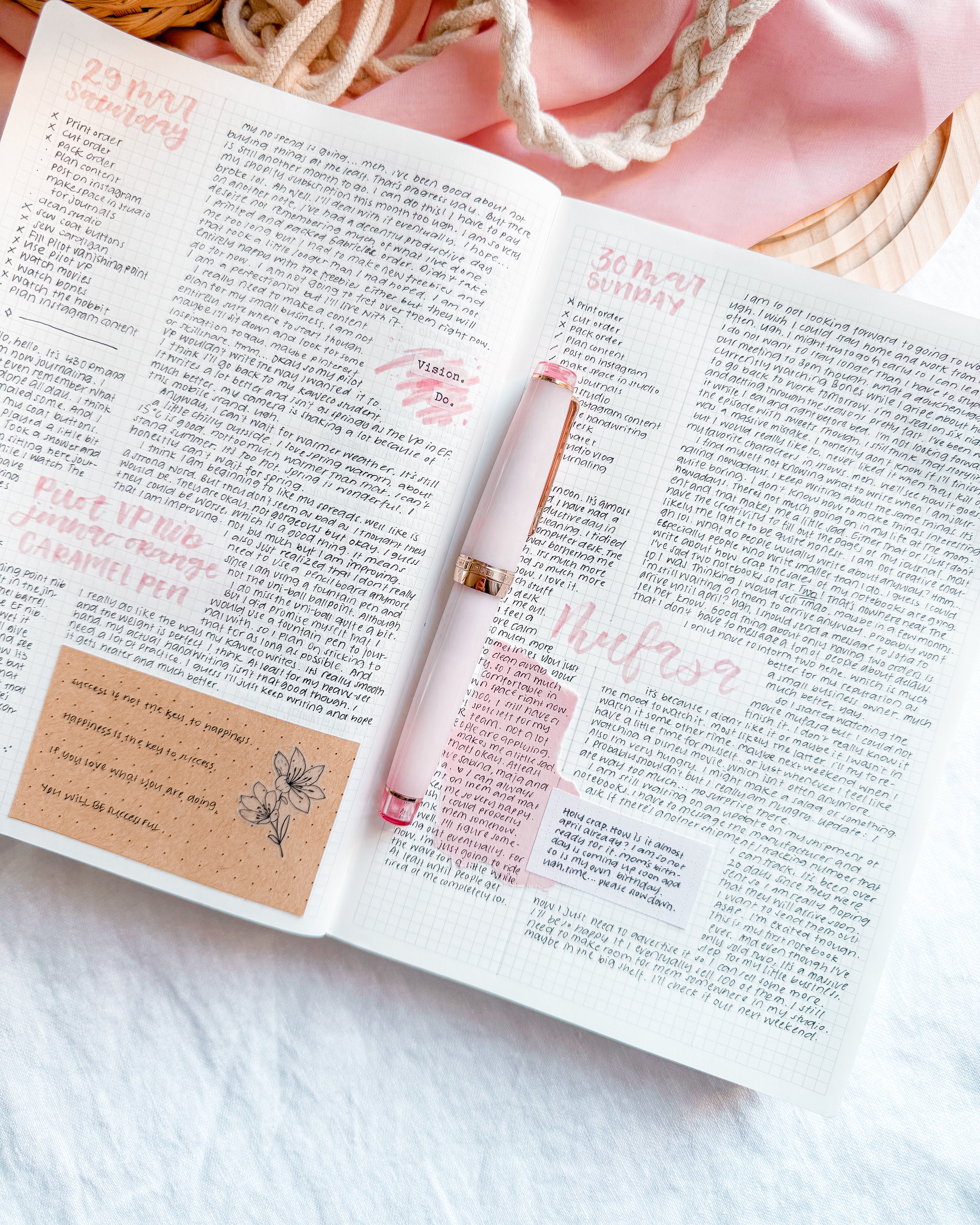 B6 - The Cozy Journal - Grid Notebook (800 pages)