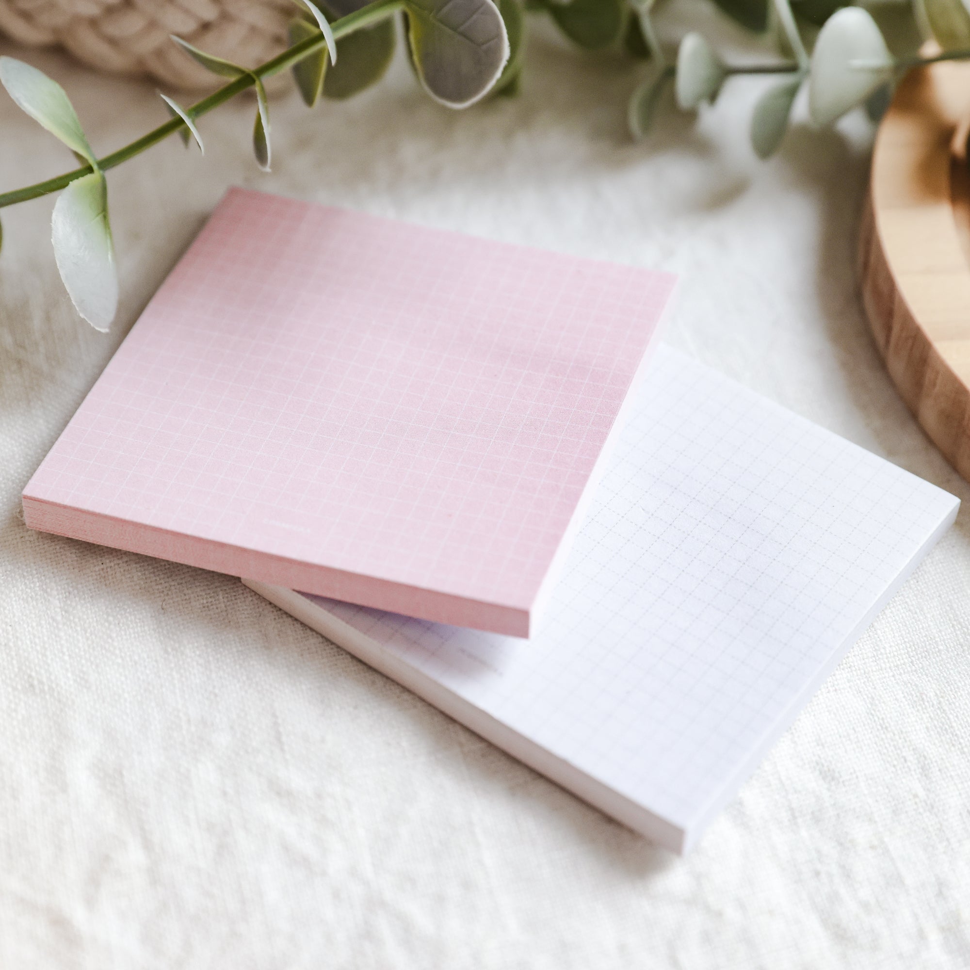 SN001 - Grid Sticky Notes